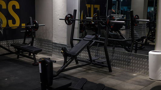 8 Essential Exercises You Can Do with a Gym Bench in Singapore